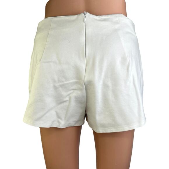 Superdown Sonya White Mini Zipper Casual Party Cocktail Wrap Skort Skirt Size M - Picture 3 of 6